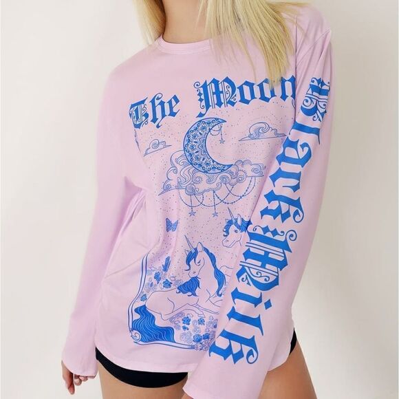 šBlackmilkāXXL,āTheāMoonāTarotāCardāOversizedāTop - Picture 4 of 13